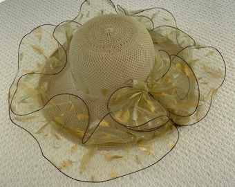 Vintage Sun Hat Gold Feathers, Vintage Sun hats, Vintage Kentucky Derby Hats,  Straw Sun Hats, Sun Hats.