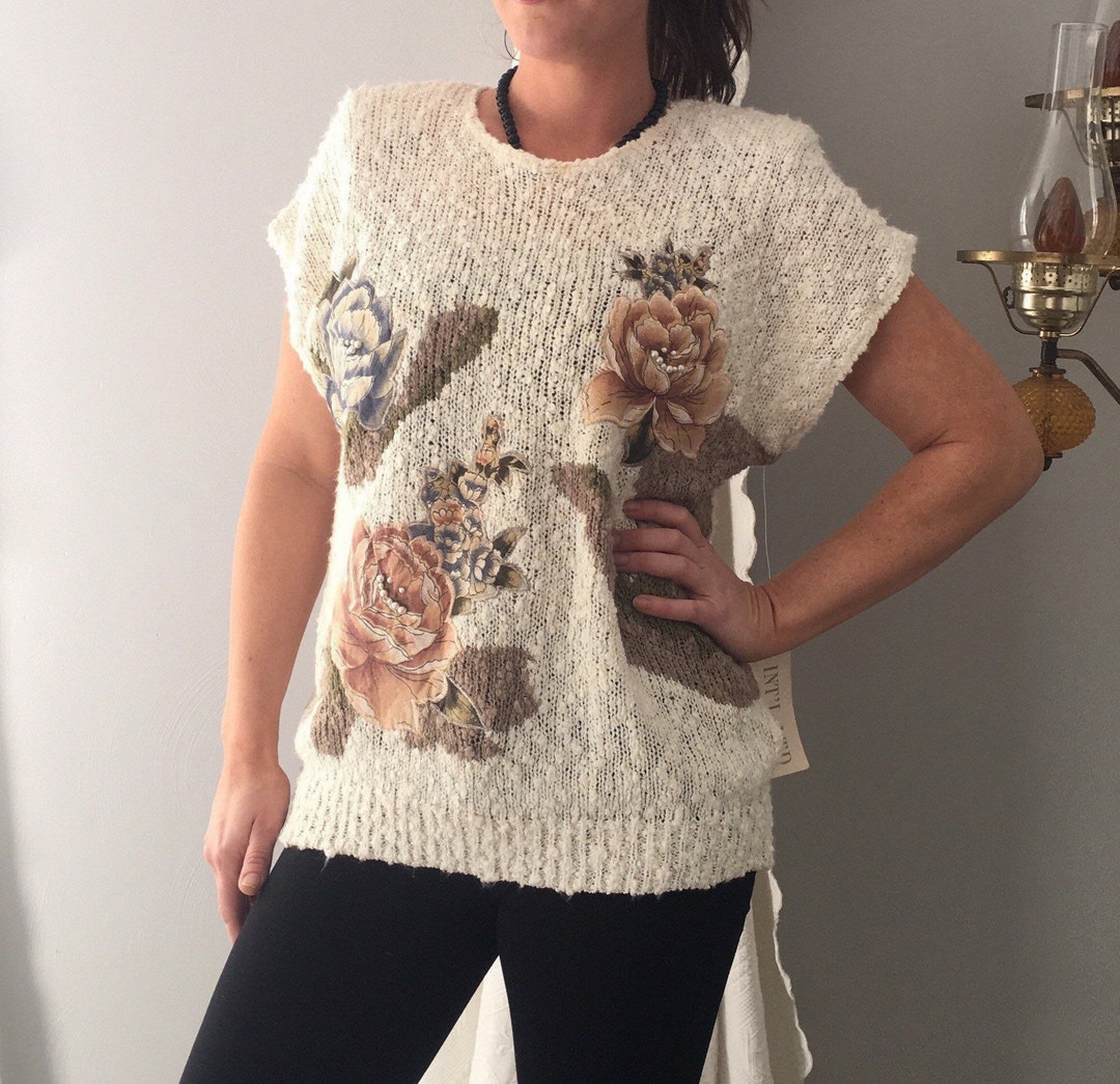 Vintage Ivory Knit Womens Floral Top With Pearls, Vintage S.I.M Intl