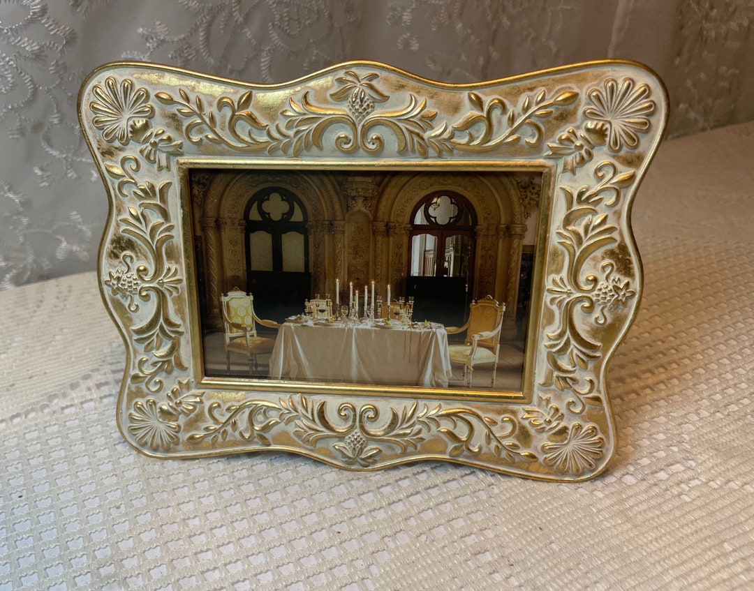 Vintage Ornate Gold 4.5x3 Picture Frame Vintage Gold Picture Etsy