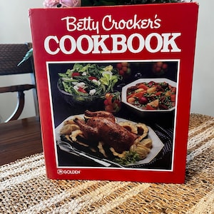 Vintage Betty Crockers 1980s Cookbook, Vintage Betty Crocker Cookbooks, Betty Crocker Cookbook. Vintage cookbooks