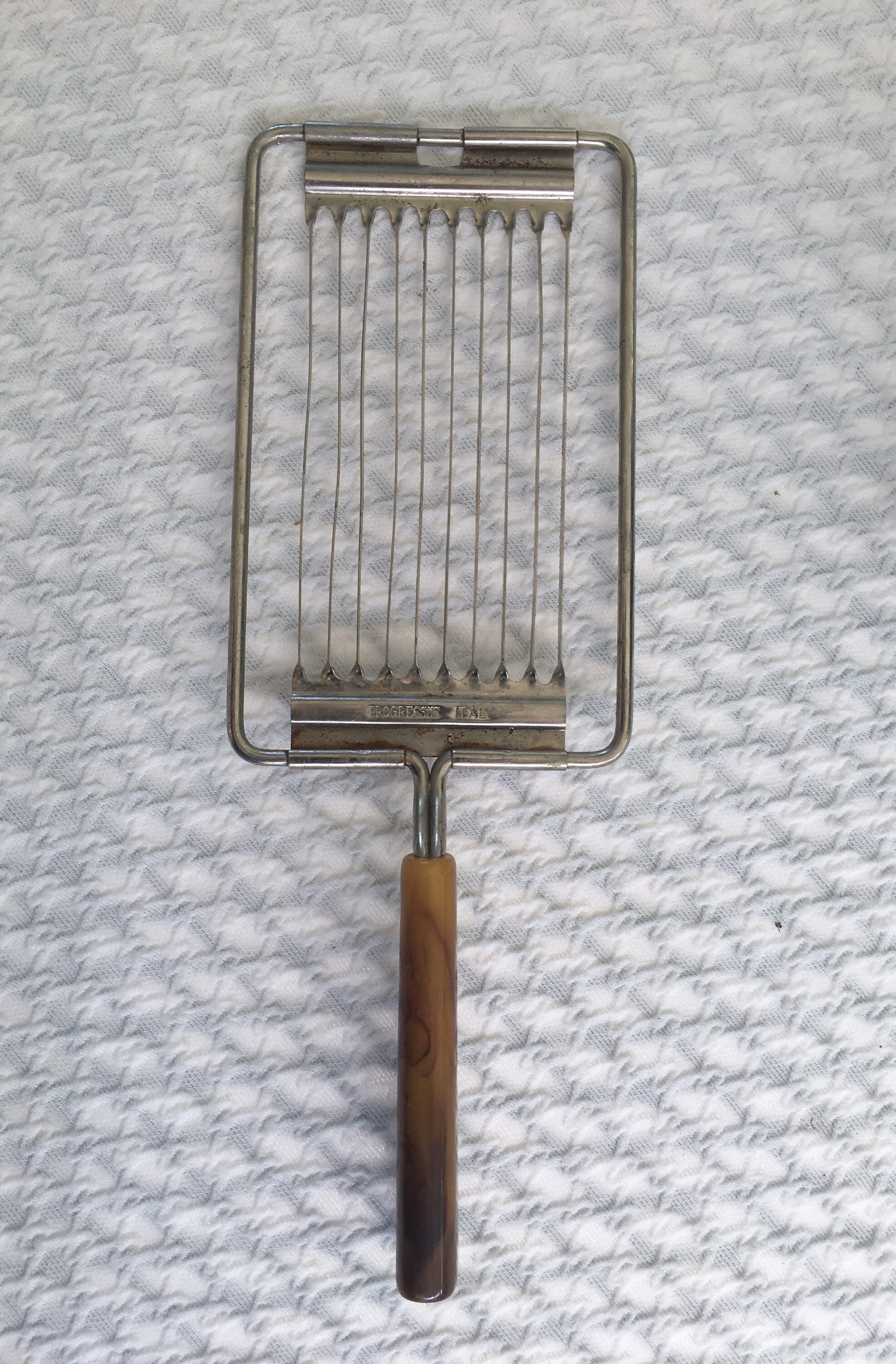 Retro Progressus Bakelite Tomato Slicer Made In Italy Vintage Etsy