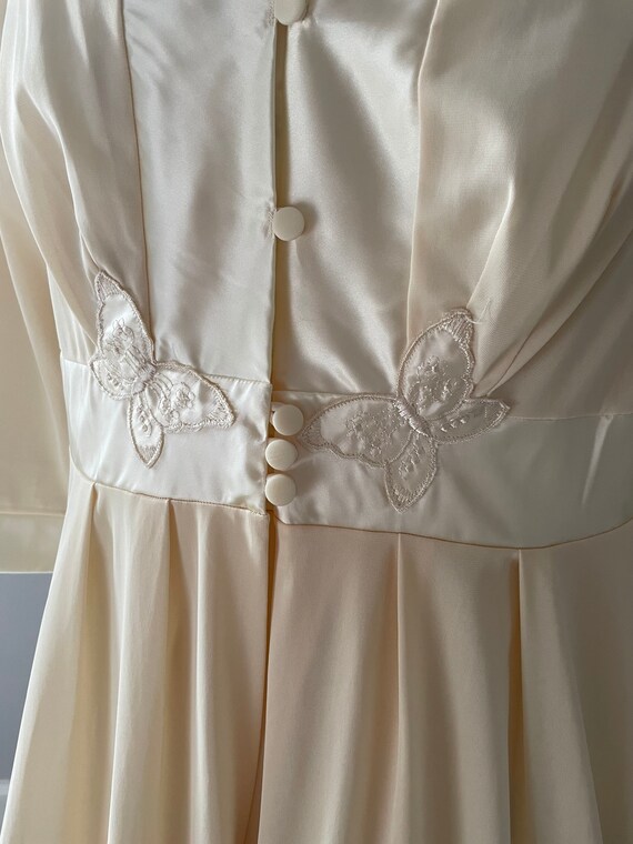 Vintage Nightgown 2 Piece Cream Butterfly, Vintage Wh… Gem