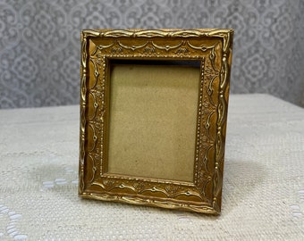 Frames Jeweled Filigree Silver Tone Metal Tabletop Photo Frame Holds 3 5 X 2 5 Pic Home Decor Tr Frames Jeweled Filigree Silver Tone Metal Tabletop Photo Frame Holds 3 5 X 2 5 Pic Home Decor Tr
