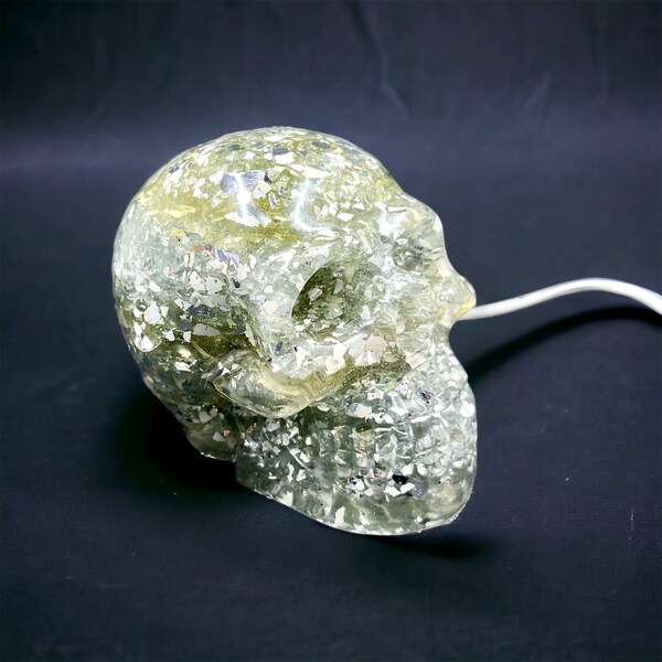 Skull Crystal Ligher
