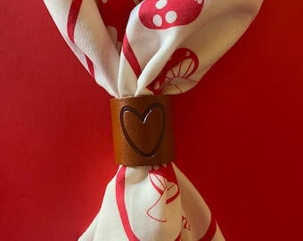 Bandana de cuero Love Slide