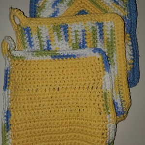 Crochet hot pad, pot holder set