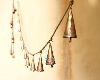 Rustic Cone Bells Garland Wind Chime, Long String of Bells for Home Garden Outdoor Patio Porch Mantel Fireplace Decor, Indian Tin Cow Bells