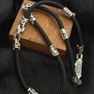 Handmade silk lace with 925 silver inserts and carabiner lock