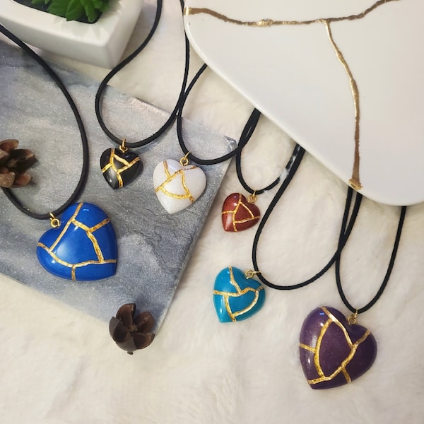 Resin Necklace Heart Kintsugi (customizable)