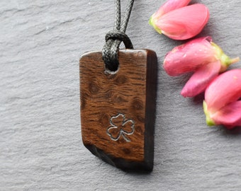 Irish Shamrock Bog Oak Bogwood Pendant Necklace ancestory gift Ireland