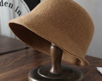 100% Wool Cloche Beret Hat, Winter Fashion Headwear, Classic  display picture 2