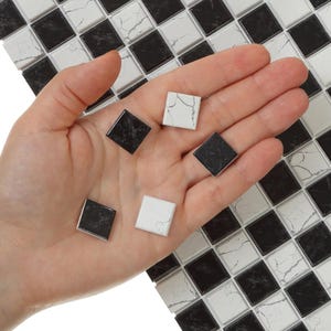 Revêtement de sol pour maison de poupée, carreaux de sol Hobby Miniatures, petits carreaux noirs et blancs à l'échelle 1:12