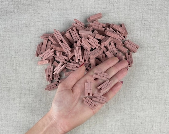 Miniature Red Bricks: Dollhouse Model Stone Wall Cladding (1/24 Scale)