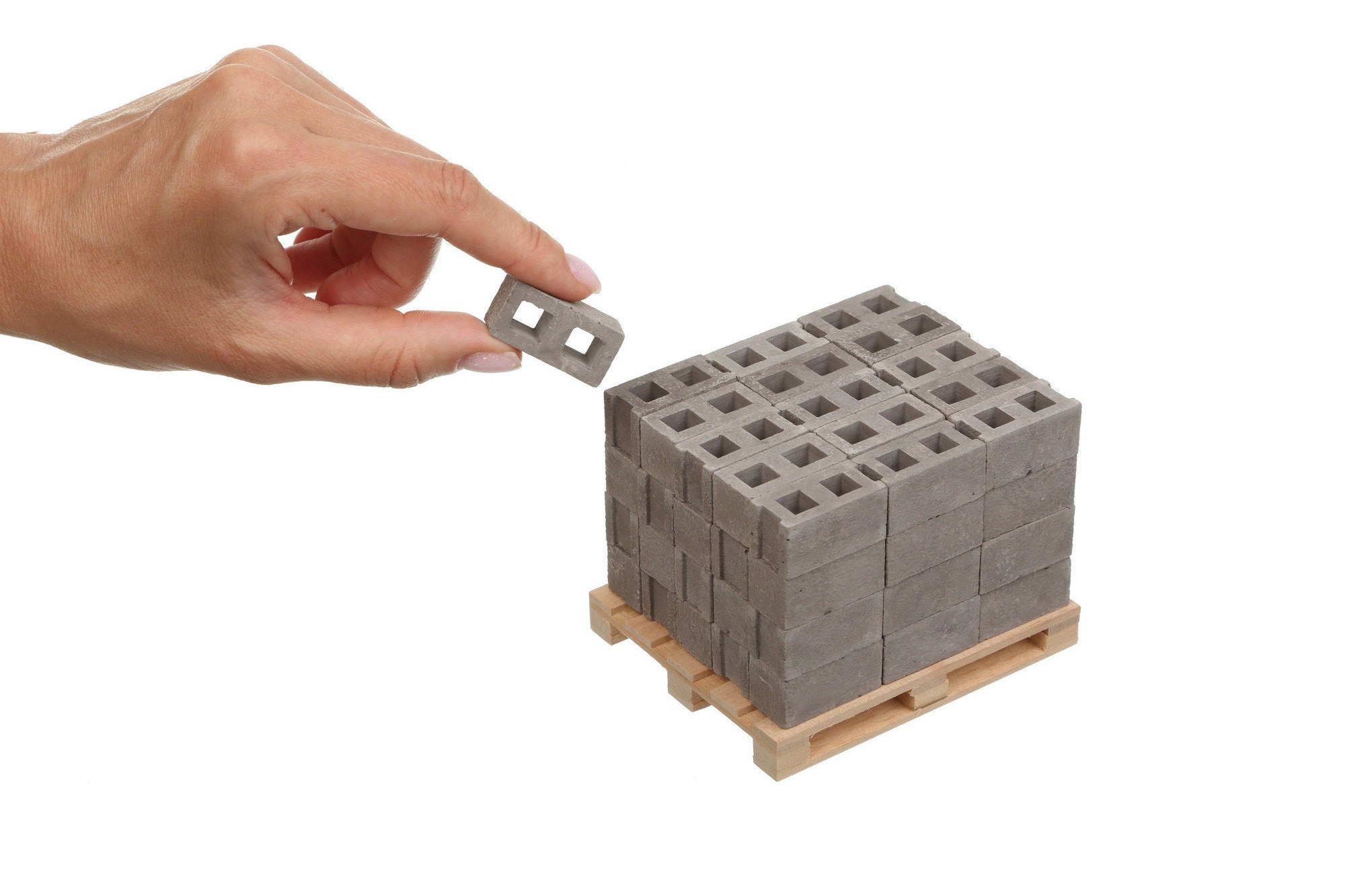 1:12 Scale Mini Cinder Block Pallet (24pk)