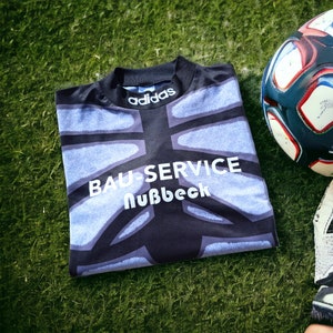 Vintage adidas goalkeeper shirts - Etsy 日本