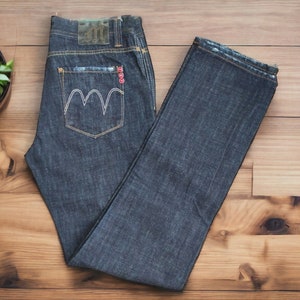 Met women&#39;s straight cut jeans made in Italy with buttons Vintage 00S w.32 fits a W.30