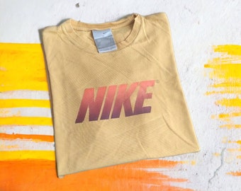 Tie Dye Nike t shirt maglia donna Nike tie dye t shirt donna Nike lavaggio tie dye maglia estiva maniche corte Nike tie dye blu rosa Etsy Italia