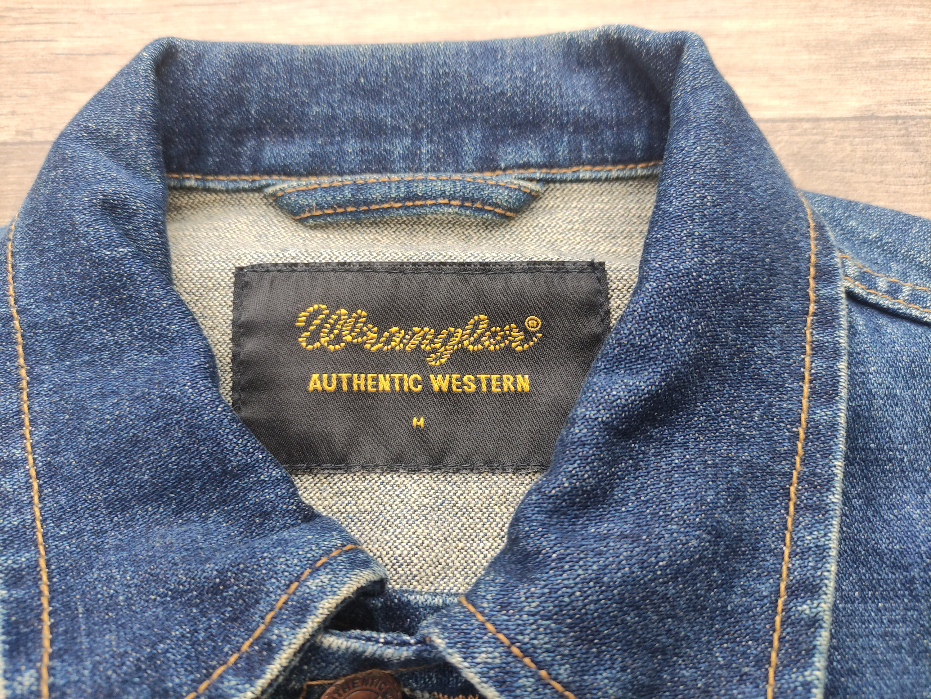 Vintage 90S Wrangler Authentic Western Blue Denim Trucker