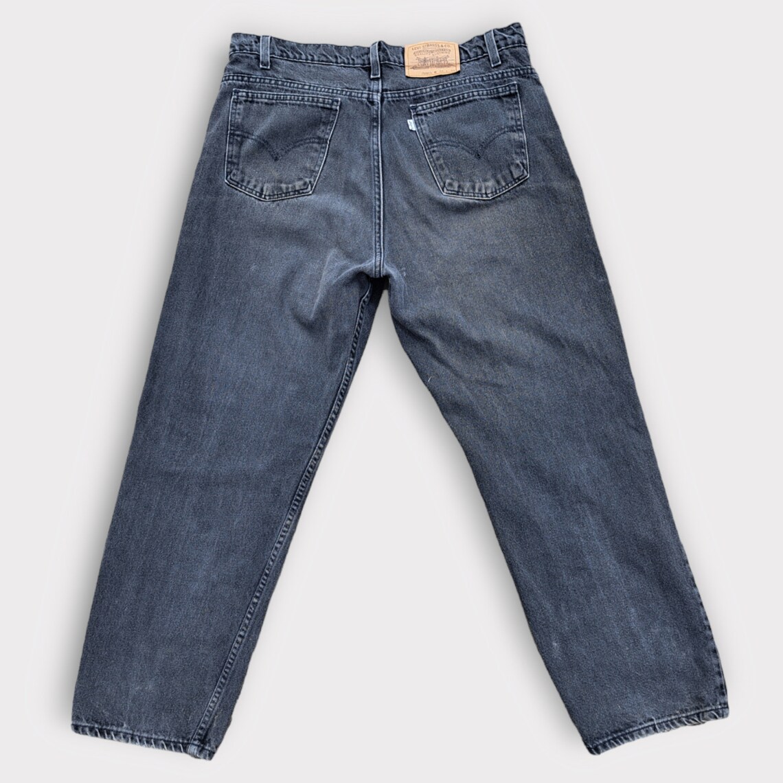 Levis 553 jeans nero white tab vintage 90S gamba dritta relaxed fit fatto in Usa datato 1996 w.38 l.30, foto 2 di 5