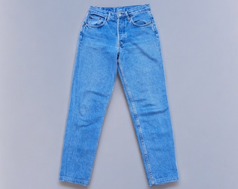 Levis 501 Jeans W32 L30 Made in USA Levi's 501 Men Jeans Levis 501 Jeans W32 L30 Made in USA Levi's 501 Men Jeans