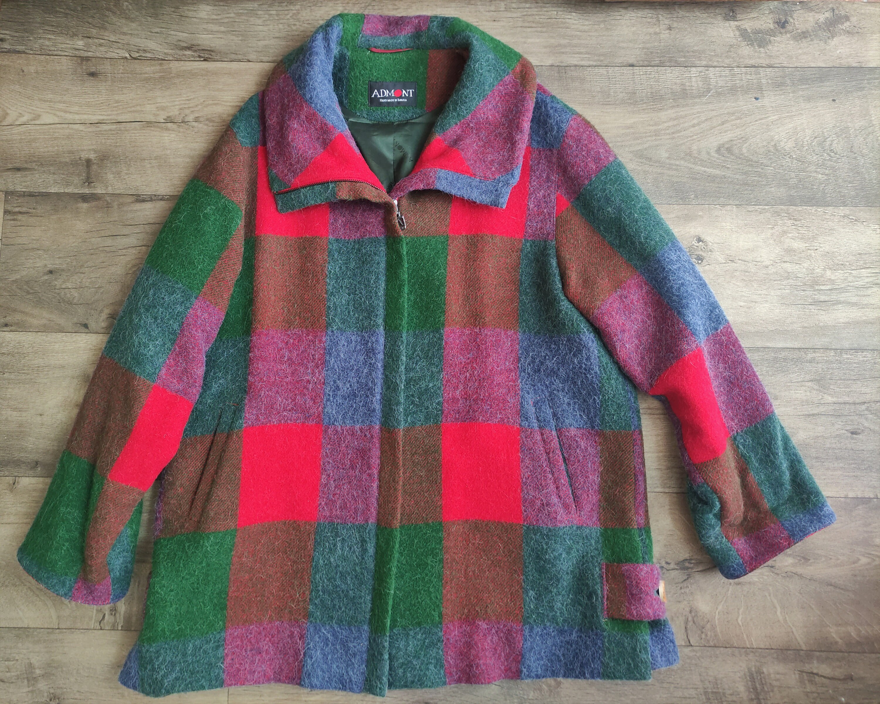 Tetraeder Frank Peave avoca mantel rosa Kleider Fünfte Abstraktion