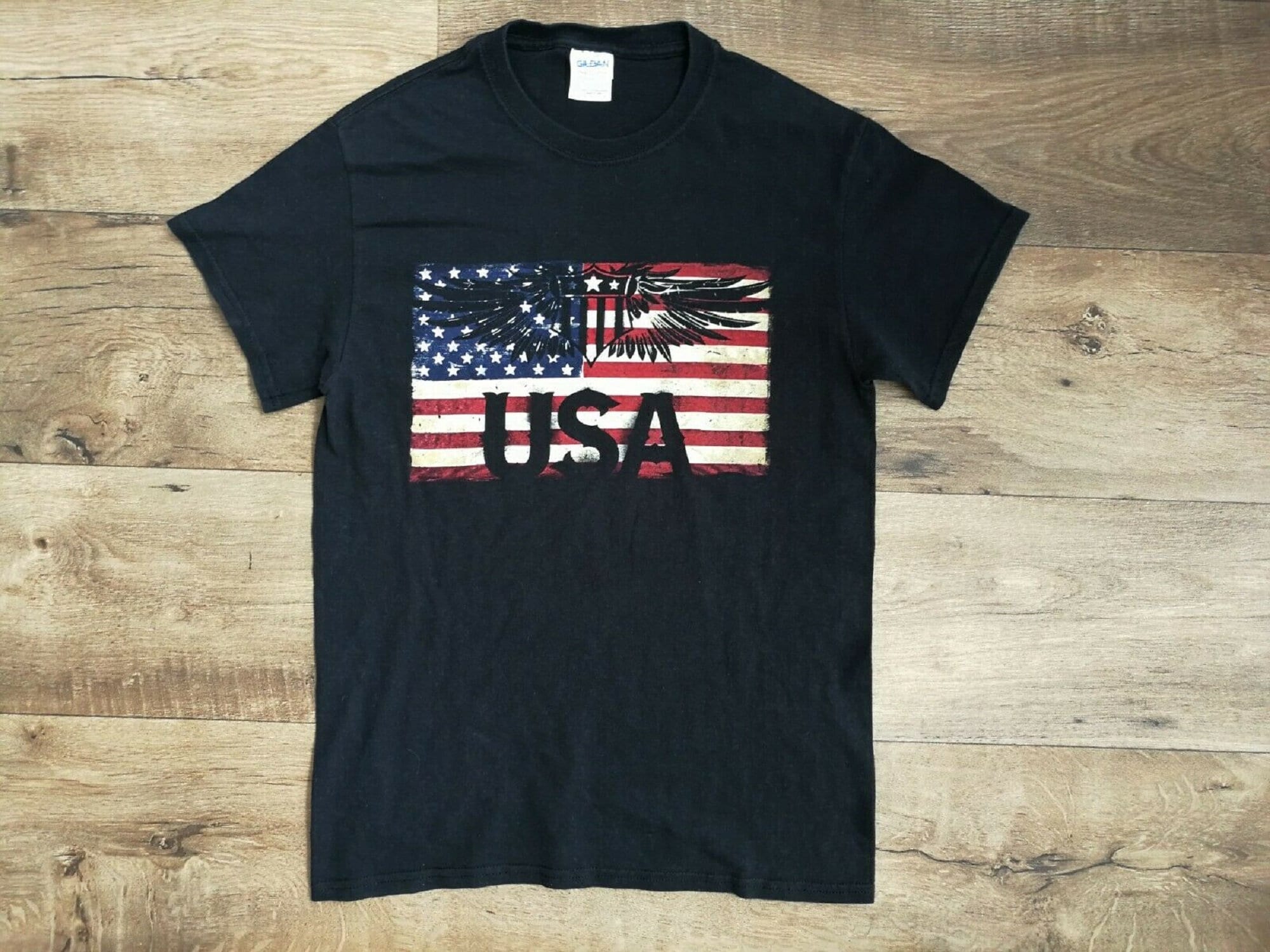 Gildan T-shirt Vintage 00s Usa Heavy Cotton Large Print Made in 