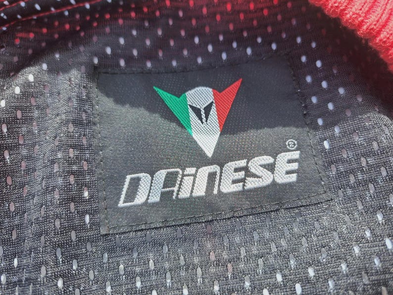 Dainese herrmotorcykeljacka, liten lapp framtill, stor lapp baktill, 100 % nylon, storlek 52-XL bild 12