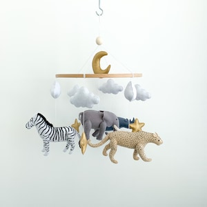 Safari Baby Mobile, Dschungel Kinderzimmer Dekor, Boho Kinderzimmer Dekor Junge, Wald Krippe Mobile, Wald Baby Dusche, Mama Geschenkkorb erwartet