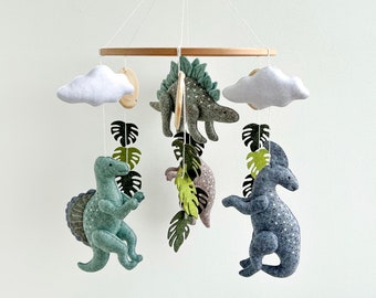 Dinosaur baby boy mobile, crib dino mobile, jurassic crib mobile, jurassic nursery decor, dinosaur theme baby shower, cot mobile hanging
