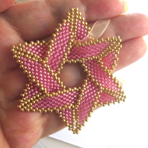 Star of David ornament, hand-beaded Magen David, pink and gold, Jewish new home gift, baby gift, child&#39;s birthday gift, Bar/Bat Mitzvah gift