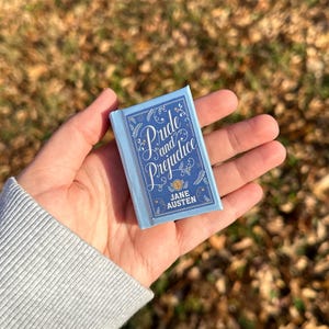 Pride and Prejudice MATCHBOOK, box of matches miniature novel, Jane Austen