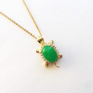 Green Jade turtles Pendant Necklace (Large)