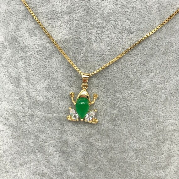 Jade frog necklace deals