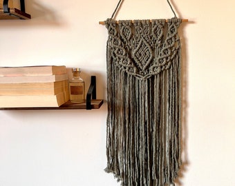 Macrame wall hanging | Boho Wall Decor | Textile Art | Modern Tapestry | Wal Art