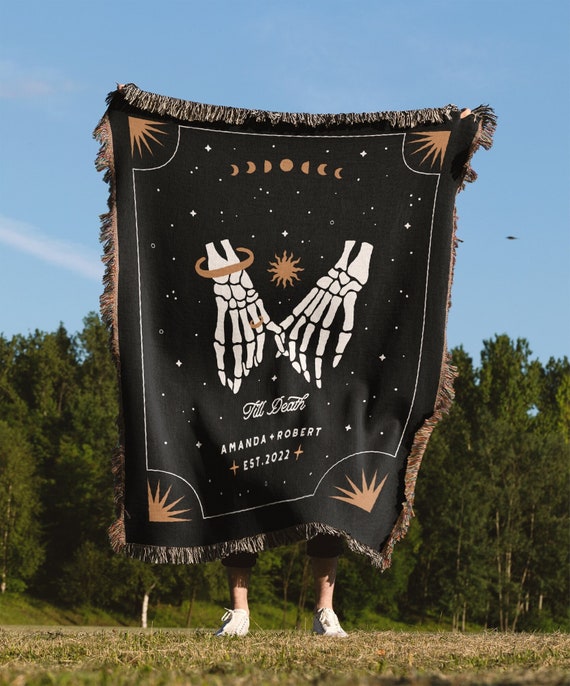 Custom Personalized Skeleton Blanket For Couples, Halloween Wedding Gift, Halloween Cotton Anniversary Gift, Gift for Husband and Wife