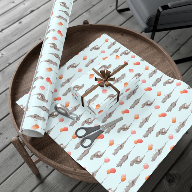Ameisenbär Geschenkpapier, süße Ameisenbär Geschenkpapier, lustiges Ballon Geschenkpapier (blauer Hintergrund) Bild 3
