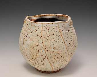 Wheel-thrown & Altered Stoneware Vase with Facet Surface and Iron Speckles by Hsin-Chuen Lin