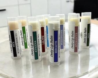 Bálsamos labiales de deidad, bálsamos labiales rituales de diosas, bálsamo labial de Hécate, aceites de deidad, aceite de invocación, aceite artesanal, bálsamo labial artesanal