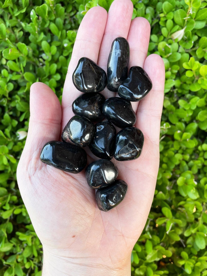Onyx Grade A Tumbled Stones, 18-25mm Small Natural Onyx, Onyx, Black Onyx Crystal, Authentic Onyx zdjęcie 1