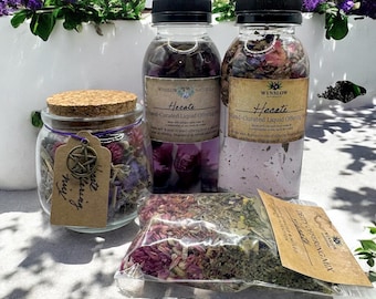 Hecate Offering Mix, Invoking Hecate Mix, Ritual Herbs and Flowers, Hecate Worship Mixture, Invocation Oil, Handcrafted Oil, Altar Oil