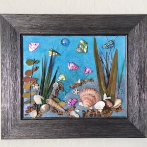 Pebble Art, Tropical Seascape Fish Stories 4, Colorful  Mother of Pearl Shell Fish,  Ocean sea animals, sea plants, natural  Seashells