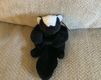 Vintage Rare, Ty Beanie Baby, “STINKY”, the Friendly Skunk, 1995