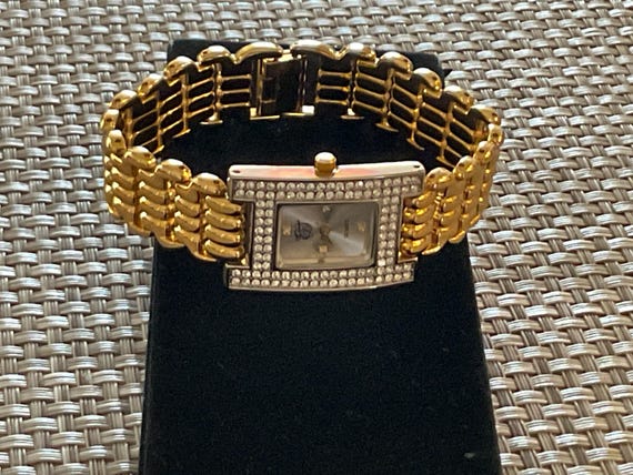 Elegant Gold and Silver Women\'s Watch Elizabeth Taylor Vintage Vintage, Elegant, White Diamonds, Gold Elizabeth Taylor  main image 2