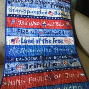 Hometown America quilted wall hanging banner