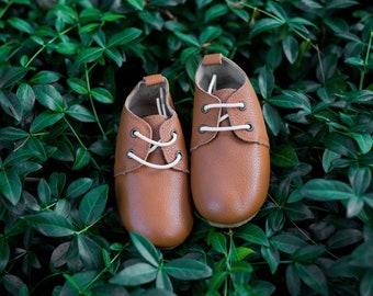 earth shoes oxfords