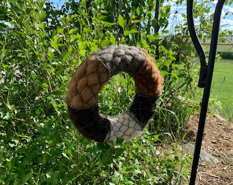Alpaca Fiber Bird Nesting Circle: Refillable Yard Art