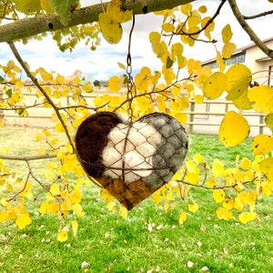 Bird Nesting Heart - Filled with 100% Alpaca fiber - 3D - Refillable - Yard Art - Bird Lover Gift - Housewarming Gift