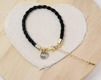 24k Gold Plated Horsehair Bracelet: Equestrian Keepsake