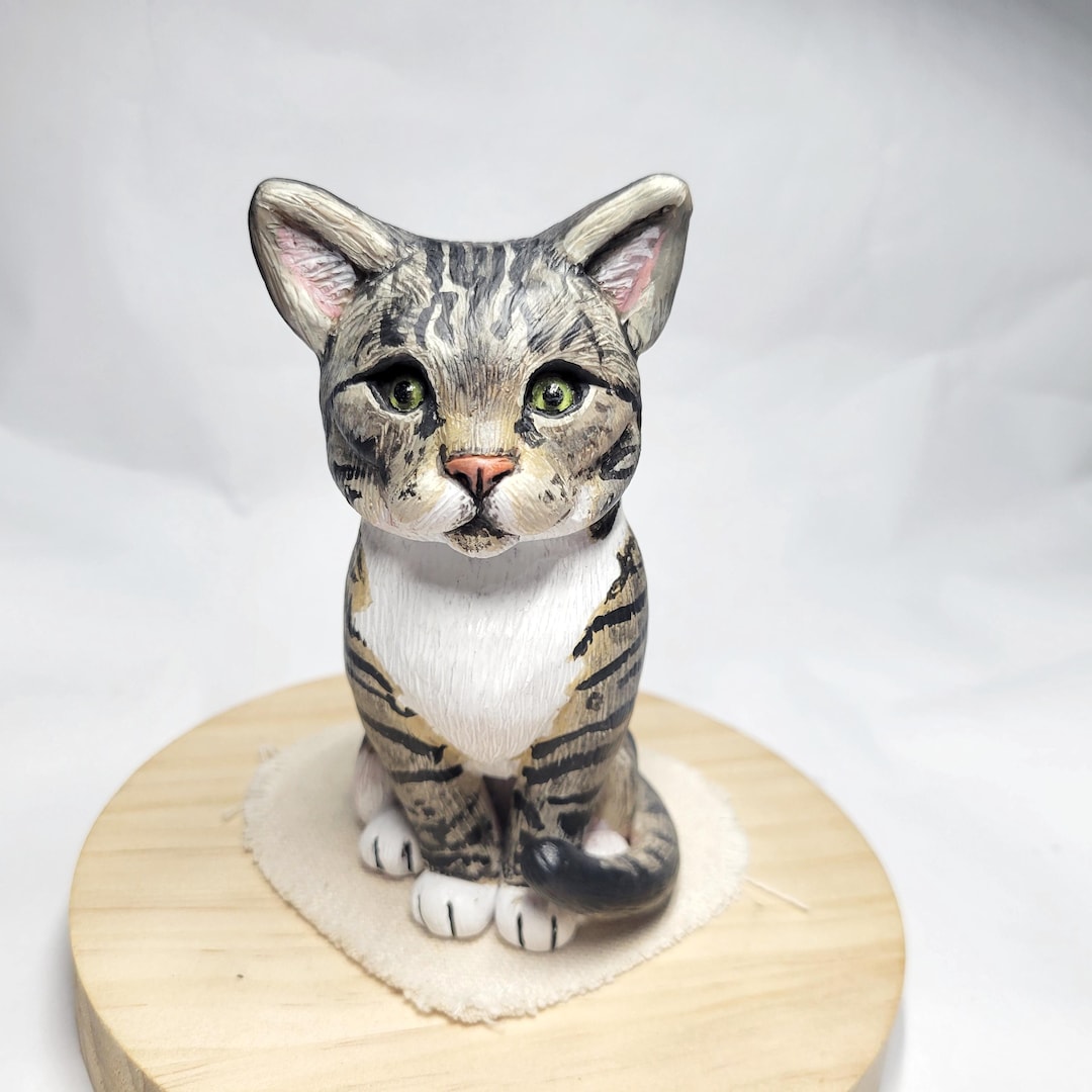 Handmade Custom Cat Figurine: Hand-painted Polymer Clay Pet Model - Etsy