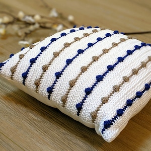 Bobble Stripe Farmhouse Pillow Pattern PDF